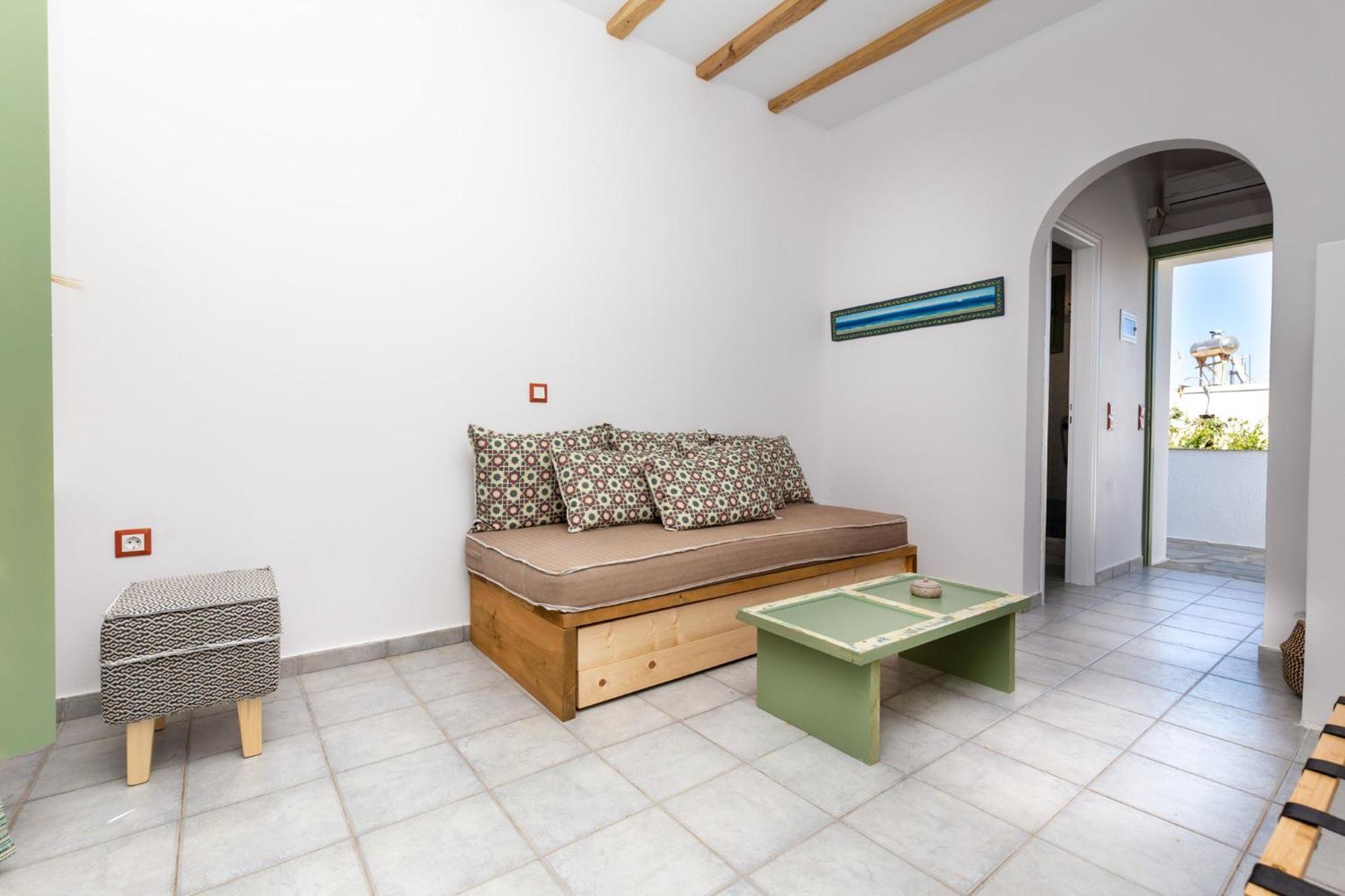 Ailouros Summer Hotel Schoinoussa 外观 照片